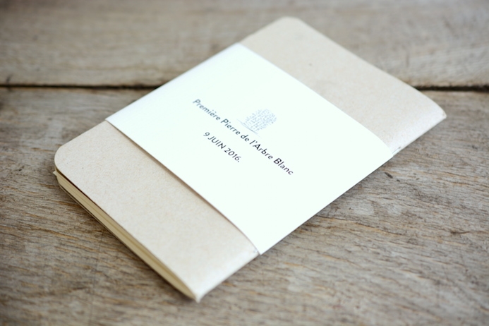 carnet_personnalise_arbre_blanc.JPG