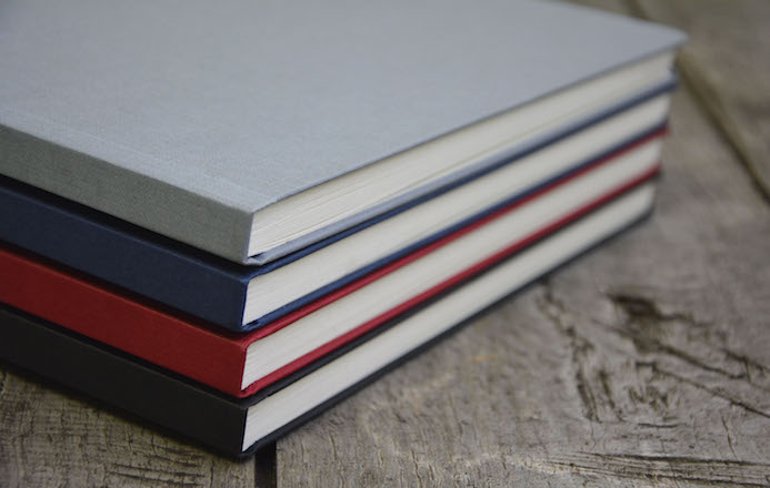 cahier illustration le papier fait de la resistance