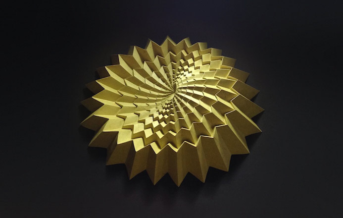 paper sculpture robby kraft